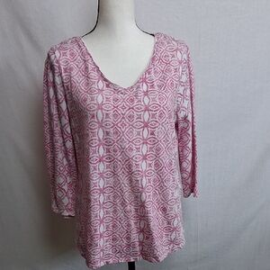 Chico's V-Neck Pink Patterned Top - Chico's Size 2
